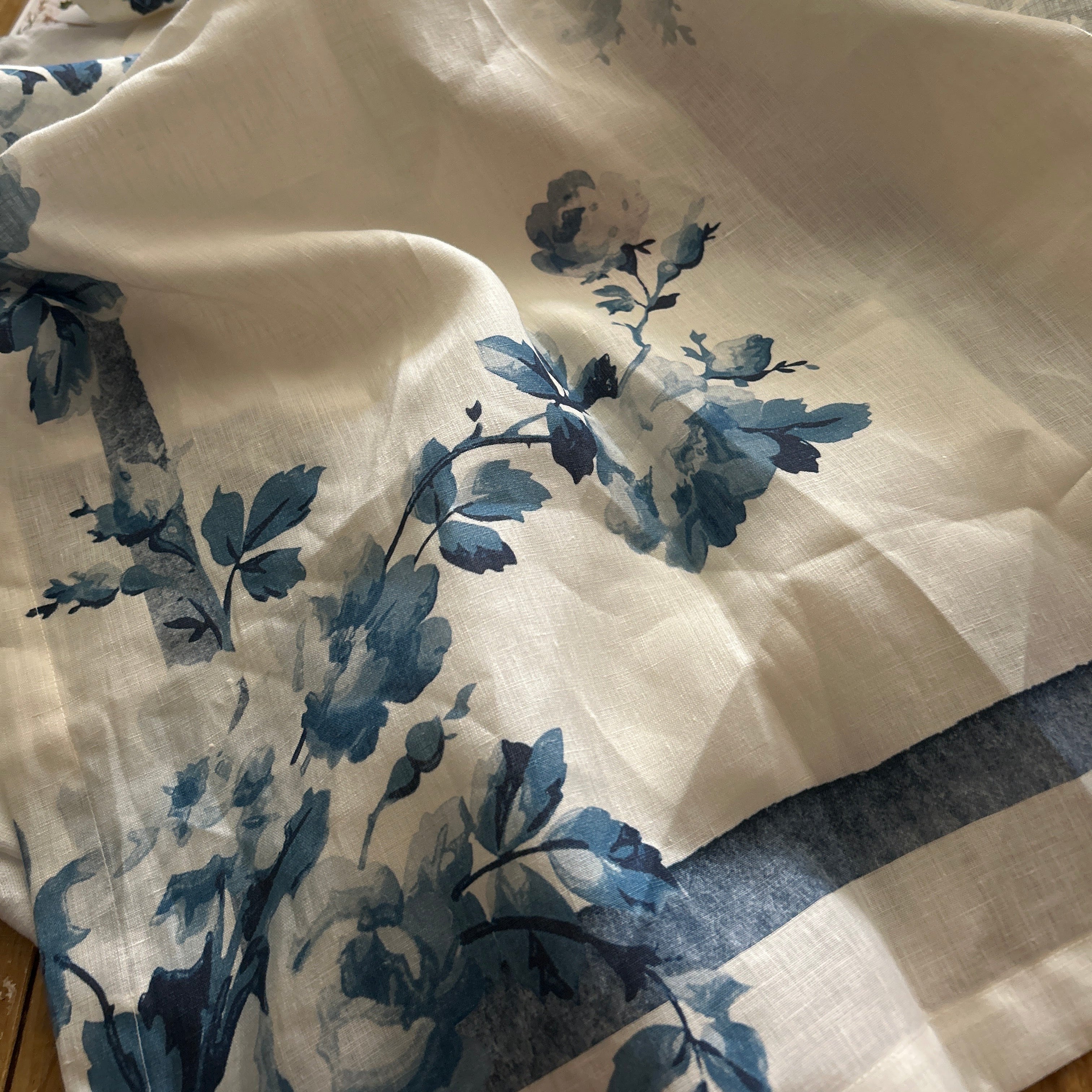Tovaglia 100% lino Victoria
