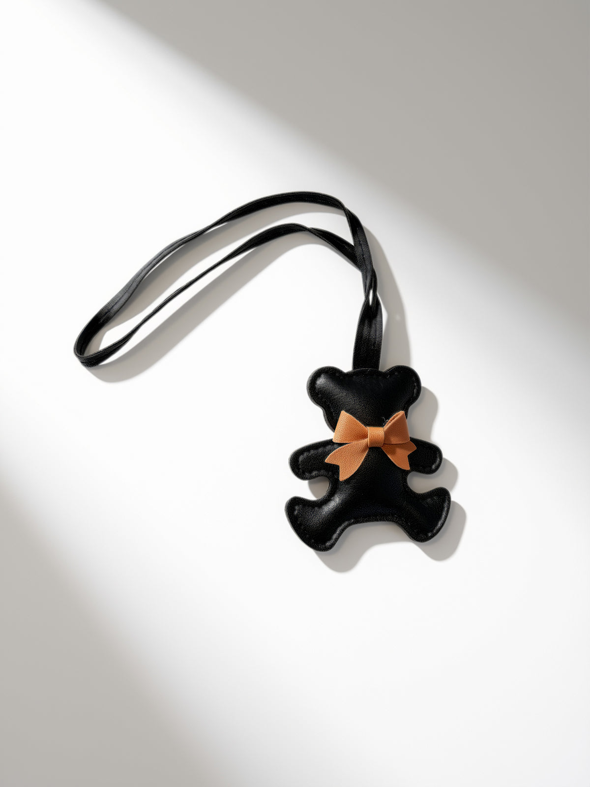 Charms orso in pelle