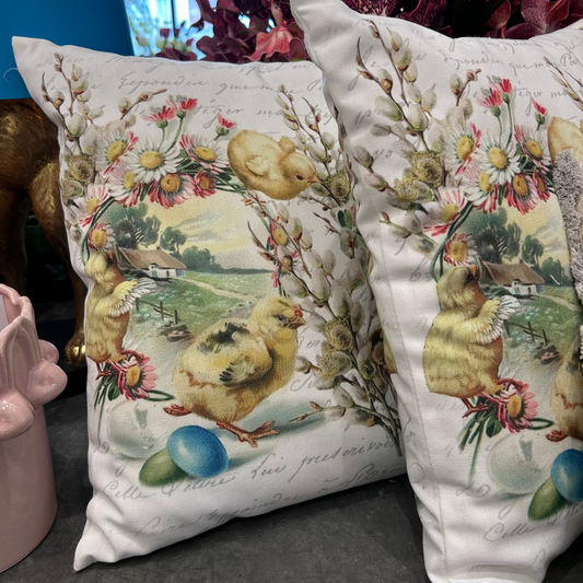 Cuscino quadrato tema pasquale